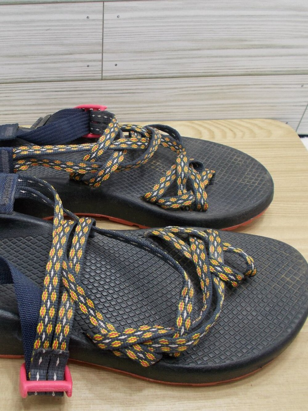 Chaco Classic ZX/2  Adjustable Strap  Sandal Women's 9